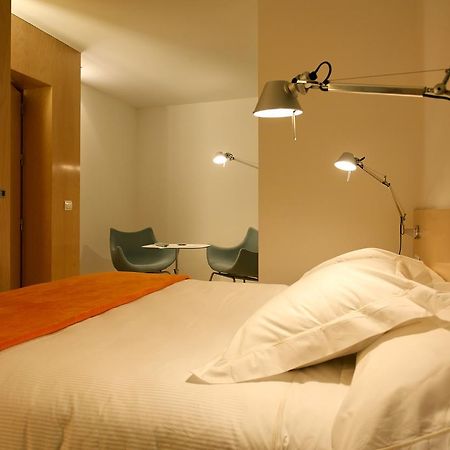 Boutique Hotel Holos Севілья Екстер'єр фото